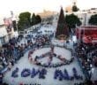 Palestinians celebrate Christmas despite pressures