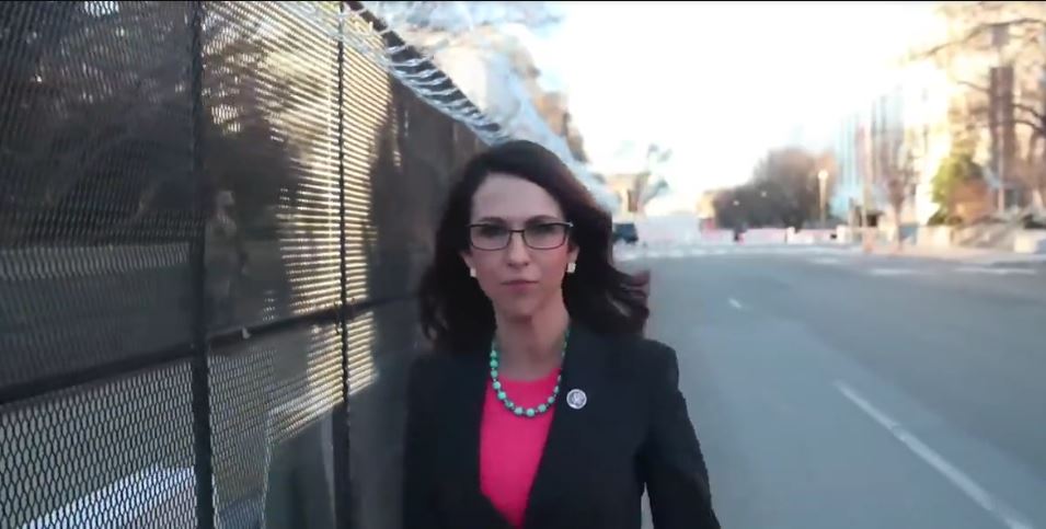 Lauren Boebert RIPS Pelosi in new video