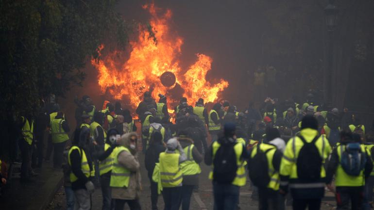 France Protest “Papers Please” Covid Passports