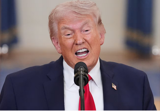 Is Trump blackmailed or is he crazy, the psychology of horror